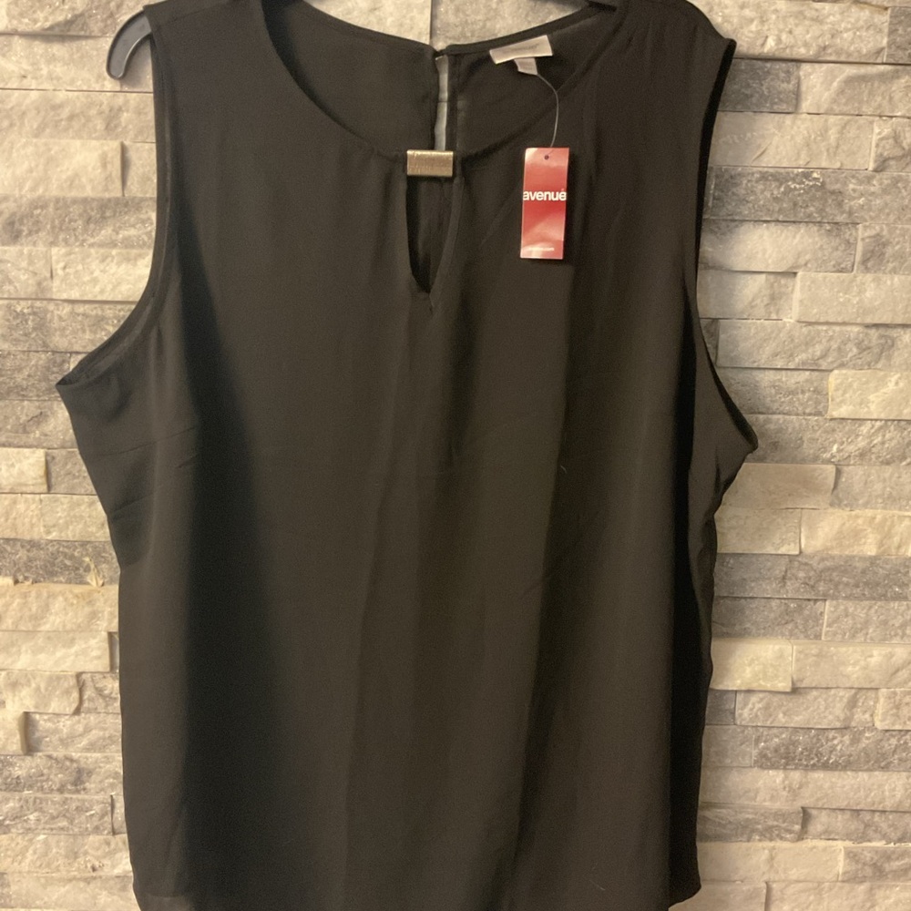 Avenue Women's Elegant Black Blouse